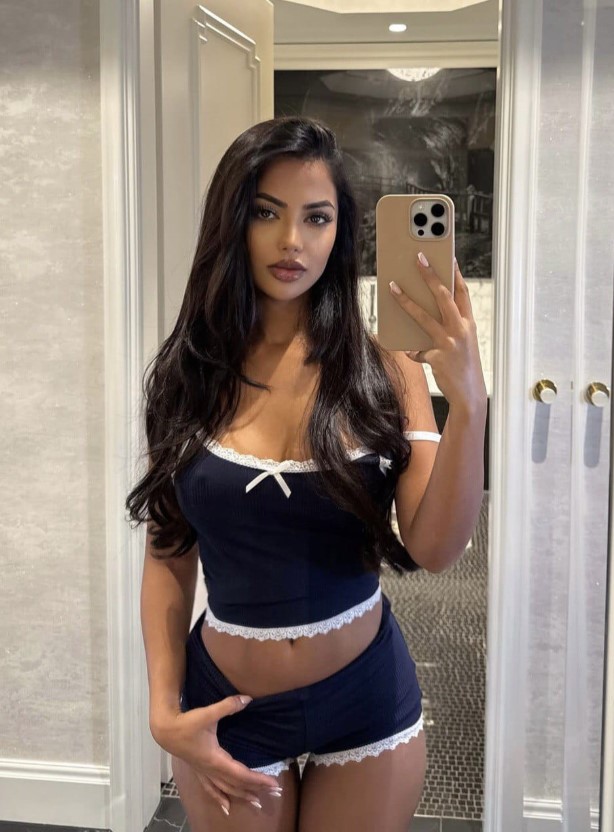 izmirescortoyku-4 izmirescortoyku-4 İzmir Escort Öykü Eve Otele Apartlara Geliyorum